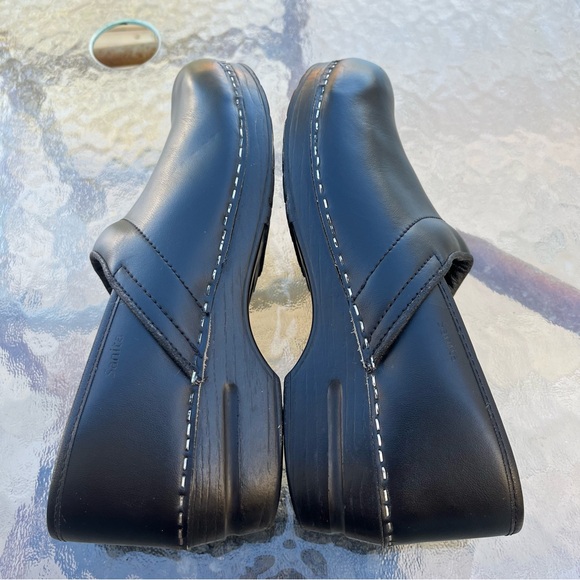 Sanite Black Danish Clogs - FINISH DESCRIPTION - Picture 7 of 16